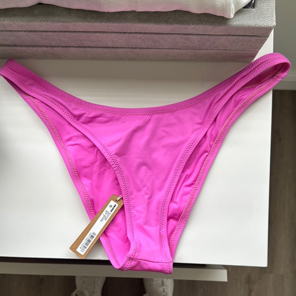 Skims Tanga Bottom